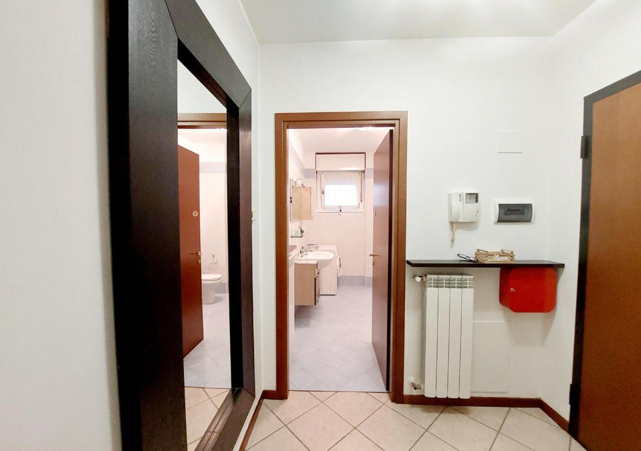 Appartement Monolocale-7 Minuti Da Bergamo, 10 Minuti Milan Bergamo Airport à Gorle Extérieur photo