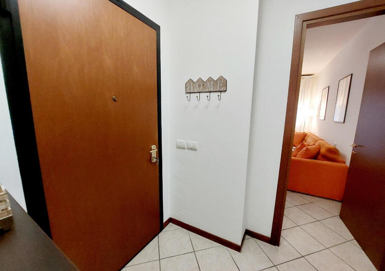 Appartement Monolocale-7 Minuti Da Bergamo, 10 Minuti Milan Bergamo Airport à Gorle Extérieur photo